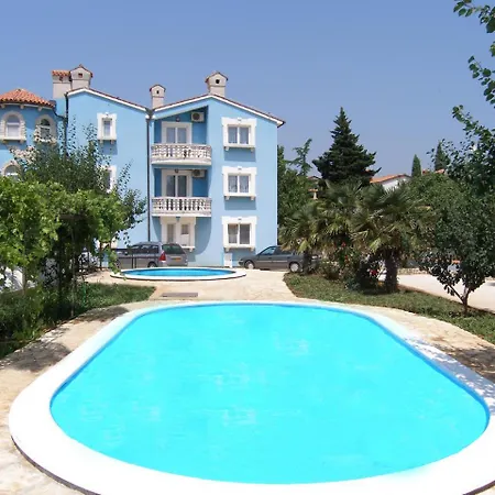 Appartamento Hilde Red-1 By Interhome *