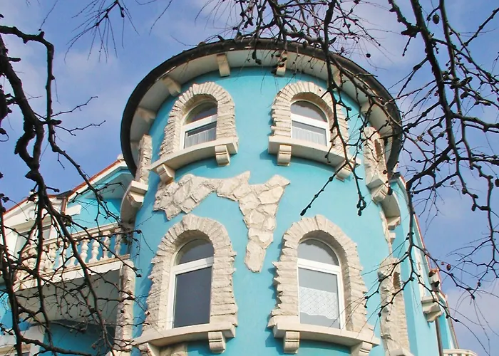 Hilde Red-1 By Interhome *