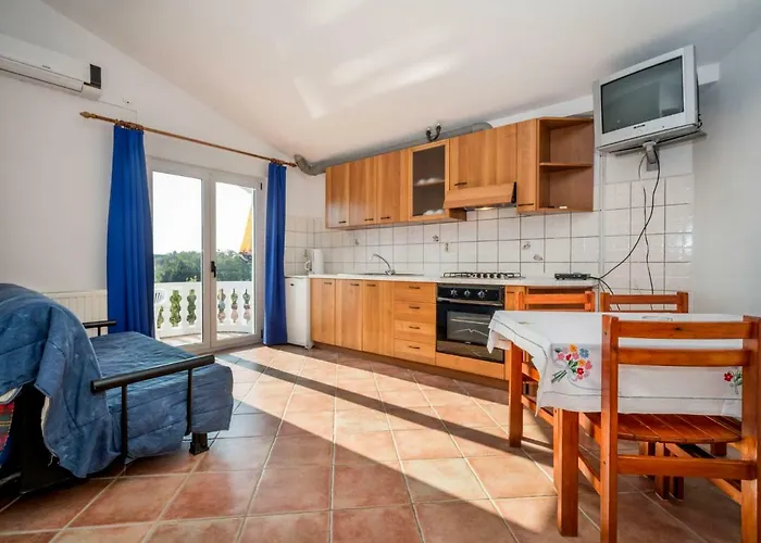 Hilde Red-1 By Interhome Apartament Medulin