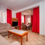 Hilde Red-1 By Interhome Medulin