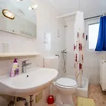 Apartamento Hilde Red-1 By Interhome Medulin