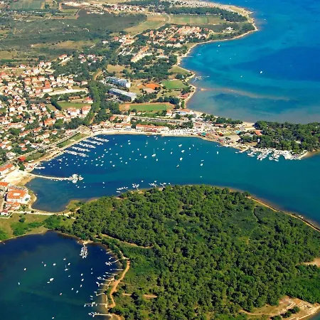 Hilde Red-1 By Interhome Medulin