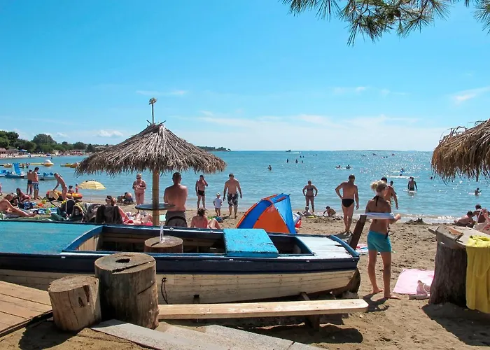 Hilde Red-1 By Interhome Appartement Medulin