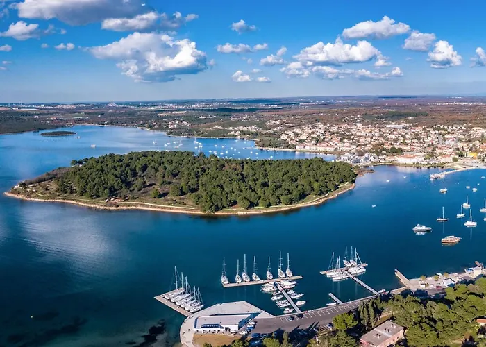 Hilde Red-1 By Interhome Medulin